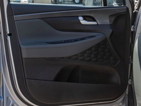 Used 2021 Hyundai Santa Fe SE FWD image 9