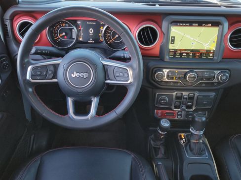 Used 2023 Jeep Gladiator Rubicon w/ LED Lighting Group image 9