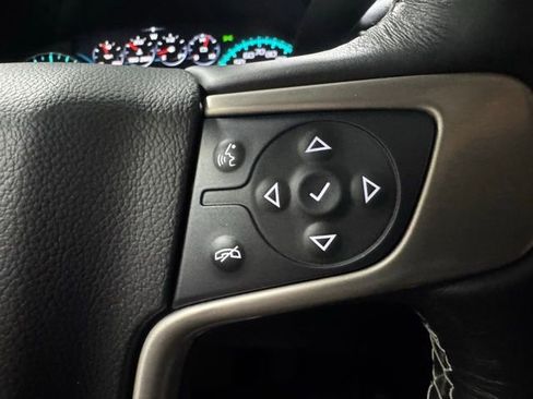 Used 2018 GMC Yukon Denali w/ Denali Ultimate Package image 21