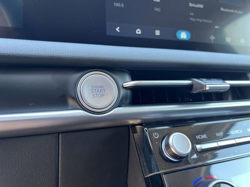 New 2026 Hyundai Tucson SEL image 16