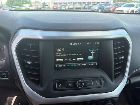 Used 2019 GMC Acadia SLE FWD image 8