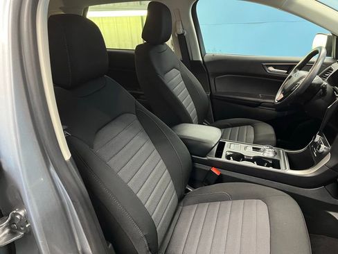 Used 2024 Ford Edge SE image 14