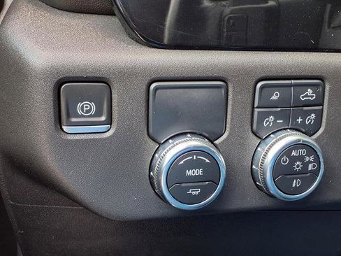 Used 2022 GMC Sierra 1500 Elevation w/ Preferred Package RWD image 14