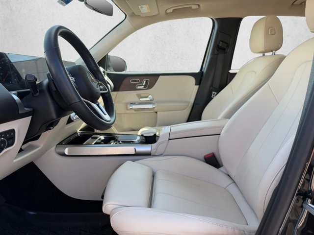 Used 2023 Mercedes-Benz GLB 250 image 16
