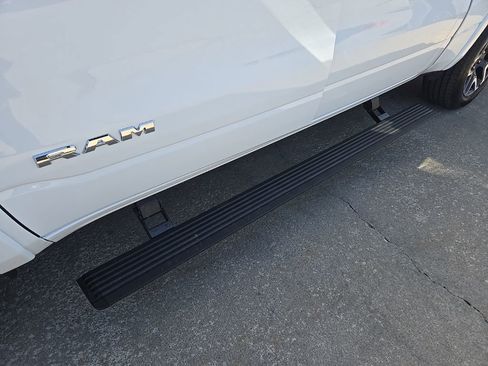 New 2026 RAM 1500 Laramie w/ Laramie Preferred Package AWD/4WD image 35