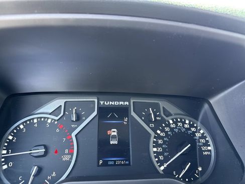 Used 2024 Toyota Tundra SR5 w/ SR5 Convenience Package AWD/4WD image 18