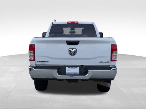 Used 2024 RAM 2500 Big Horn AWD/4WD image 5