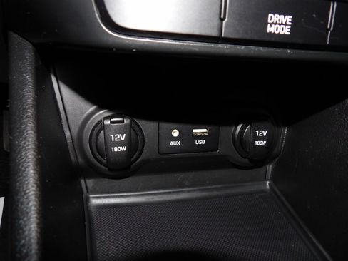 Used 2018 Hyundai Accent SE FWD image 13