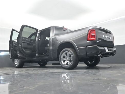 New 2026 RAM 1500 4x4 Crew Cab image 67