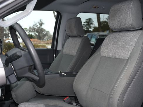 Used 2023 Ford F150 XLT image 11