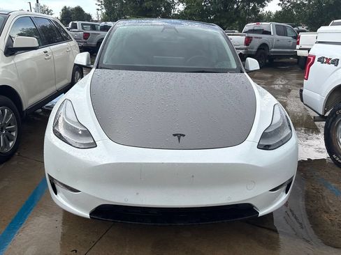 Used 2022 Tesla Model Y Performance AWD/4WD image 4