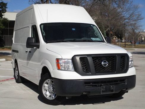 Used 2021 Nissan NV 2500 SV w/ Navigation Package image 1