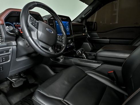 Used 2021 Ford F150 Lariat w/ Equipment Group 502A High AWD/4WD image 17