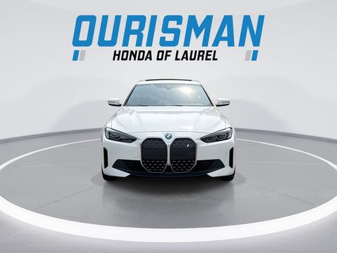 Used 2023 BMW i4 eDrive35 RWD image 3