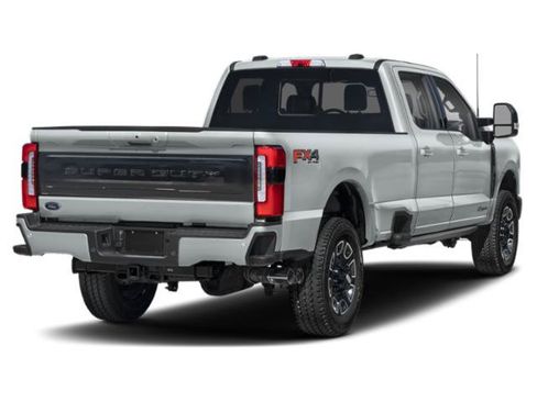 Used 2025 Ford F350 Platinum w/ Platinum Plus Package AWD/4WD image 3