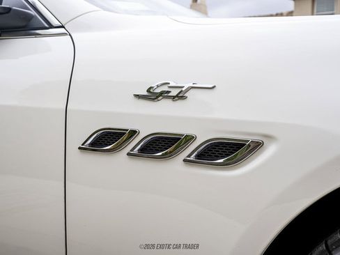 Used 2023 Maserati Quattroporte GT RWD image 62