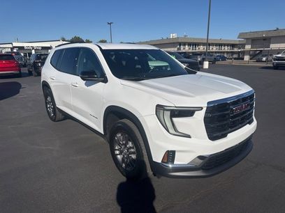 Used 2025 GMC Acadia Elevation