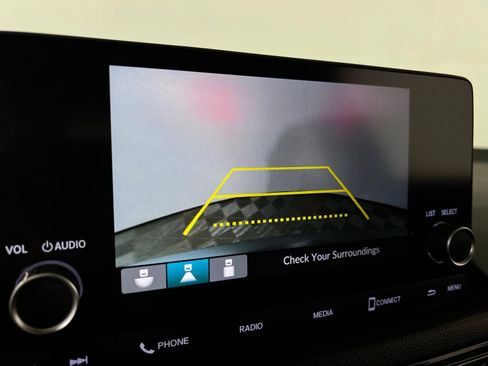Used 2025 Honda Civic LX image 18