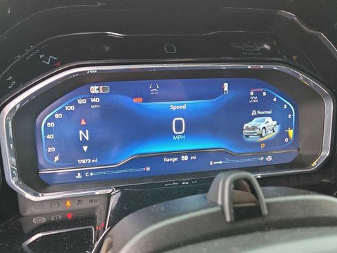 Used 2024 Chevrolet Silverado 1500 High Country w/ Technology Package image 18