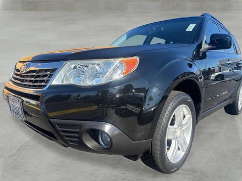 Used 2010 Subaru Forester 2.5X Limited AWD/4WD image 25