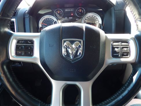 Used 2015 RAM 1500 Laramie w/ Convenience Group AWD/4WD image 21