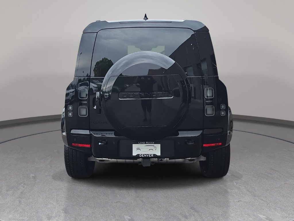 New 2026 Land Rover Defender 110 X-Dynamic SE AWD/4WD image 6