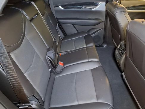 Certified 2024 Cadillac XT5 Premium Luxury AWD/4WD image 21