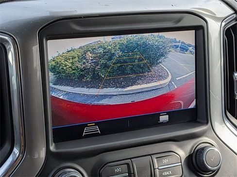 Used 2022 Chevrolet Silverado 1500 LT Trail Boss w/ LPO, Dark Essentials Package image 23