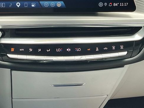 Certified 2024 Cadillac Lyriq Luxury RWD image 18