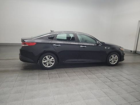 Used 2017 Kia Optima LX w/ Driver Convenience Package FWD image 10