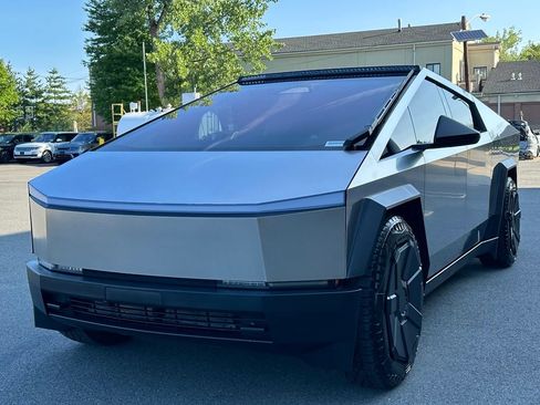 Used 2024 Tesla Cybertruck Cyberbeast AWD/4WD image 1