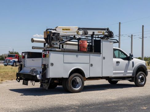 Used 2019 Ford F550 2WD Regular Cab Super Duty image 7