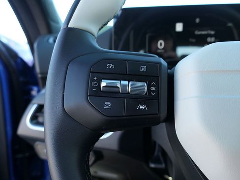 New 2025 Kia K4 GT-Line w/ GT-Line Premium Package FWD image 11