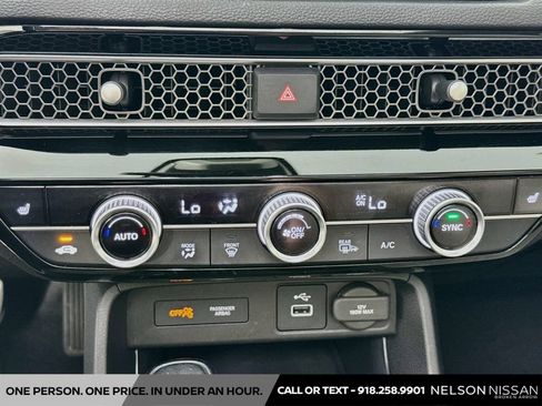 Used 2022 Honda Civic EX image 15