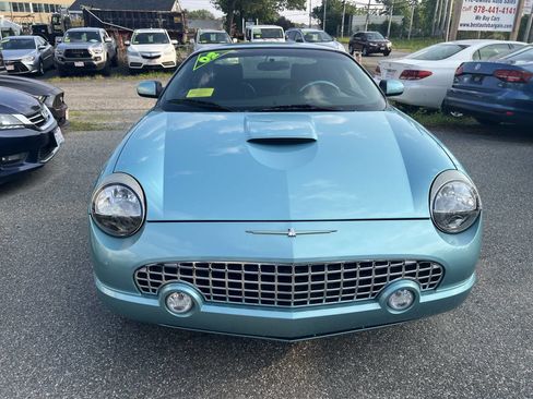 Used 2002 Ford Thunderbird Deluxe image 4