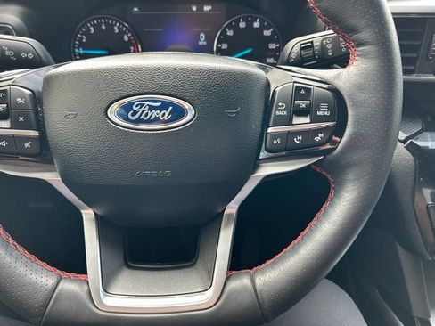 Used 2023 Ford Explorer ST-Line w/ Class IV Trailer Tow Package image 15