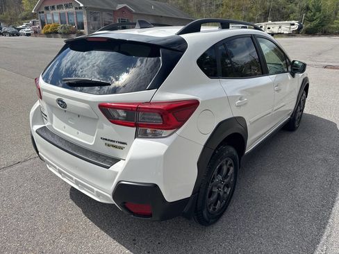 Used 2021 Subaru Crosstrek 2.5i Sport w/ Moonroof Package AWD/4WD image 3