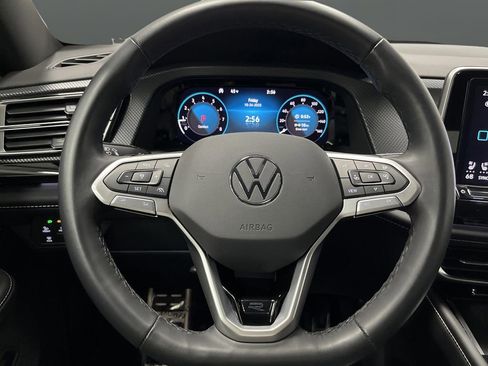 Used 2024 Volkswagen Atlas Cross Sport SEL Premium R-Line image 18