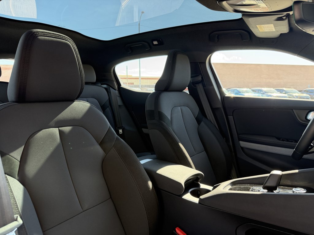 Used 2024 Polestar Polestar 2 RWD image 42