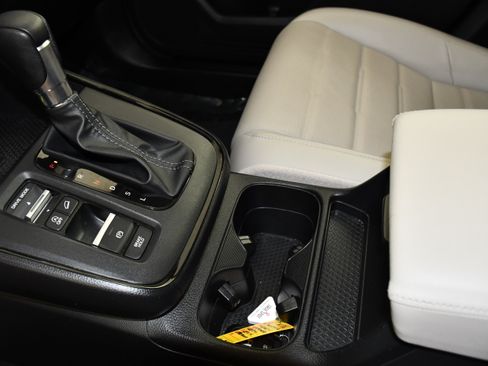 Certified 2024 Honda CR-V EX-L image 31