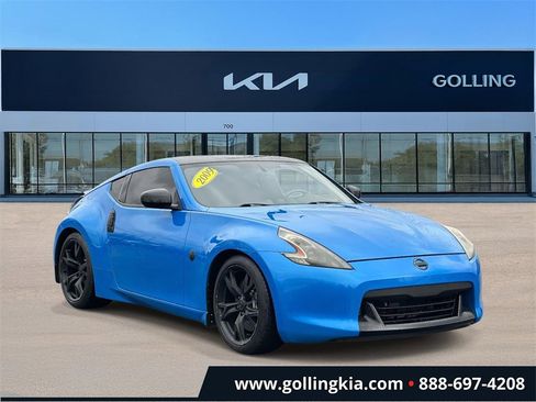 Used 2009 Nissan 370Z Touring w/ Sport Pkg image 1