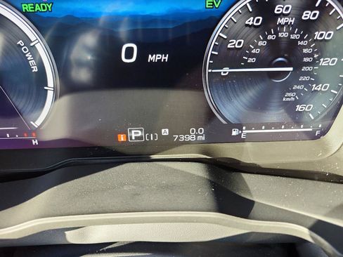 Used 2025 Subaru Forester Sport image 23