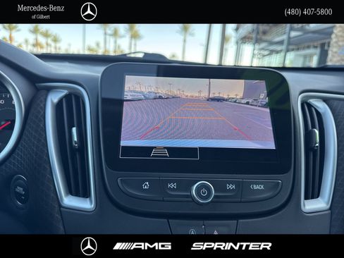 Used 2025 Chevrolet Malibu RS FWD image 29