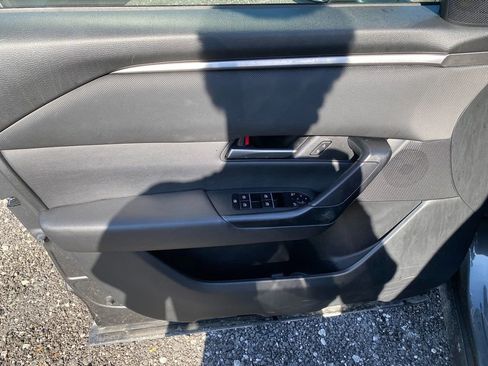 Used 2023 MAZDA CX-50 2.5 S w/ Preferred Plus Pkg image 6