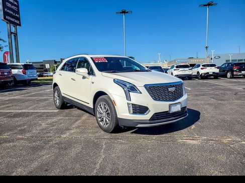 Certified 2023 Cadillac XT5 Premium Luxury AWD/4WD image 6