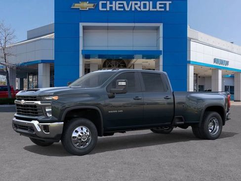 New 2026 Chevrolet Silverado 3500 LT w/ All Star Edition image 2