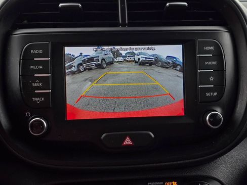 Used 2020 Kia Soul GT-Line w/ GT 2.0L Power Sunroof Package FWD image 16