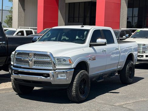 Used 2016 RAM 2500 Laramie AWD/4WD image 1