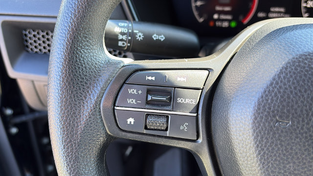 Used 2025 Honda CR-V EX image 14