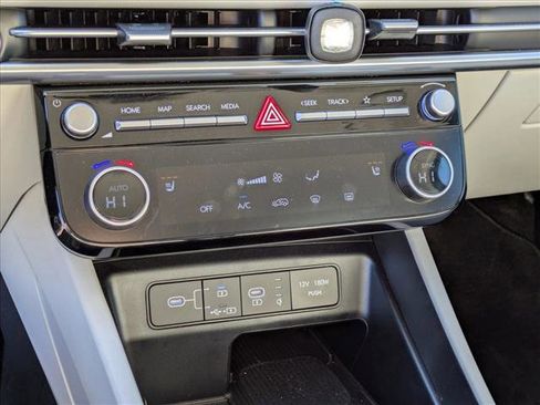 Certified 2025 Hyundai Tucson SEL image 15